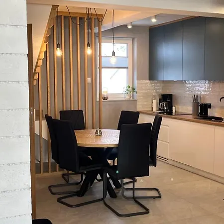 度假居 Nad Stawem